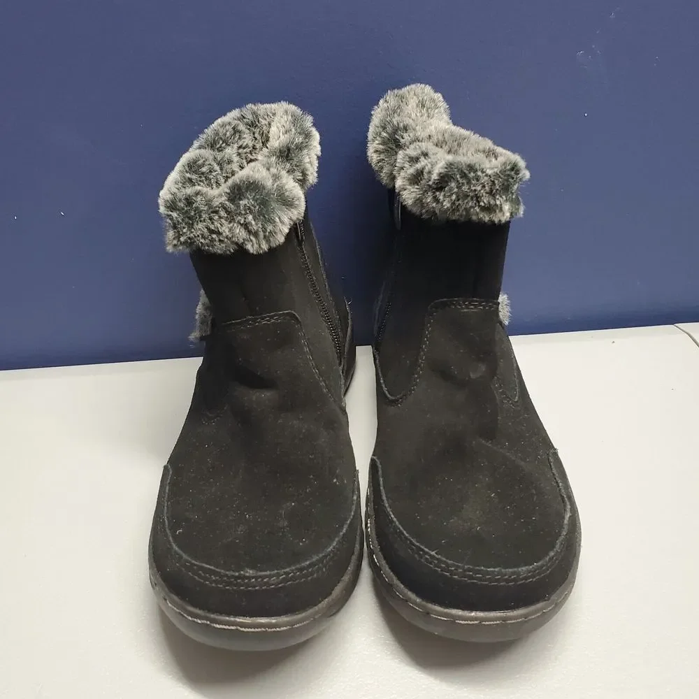 Khombu Iris Winter Snow Boots Womens Size 7 Black Faux Fur Trim Side Zip 1527296